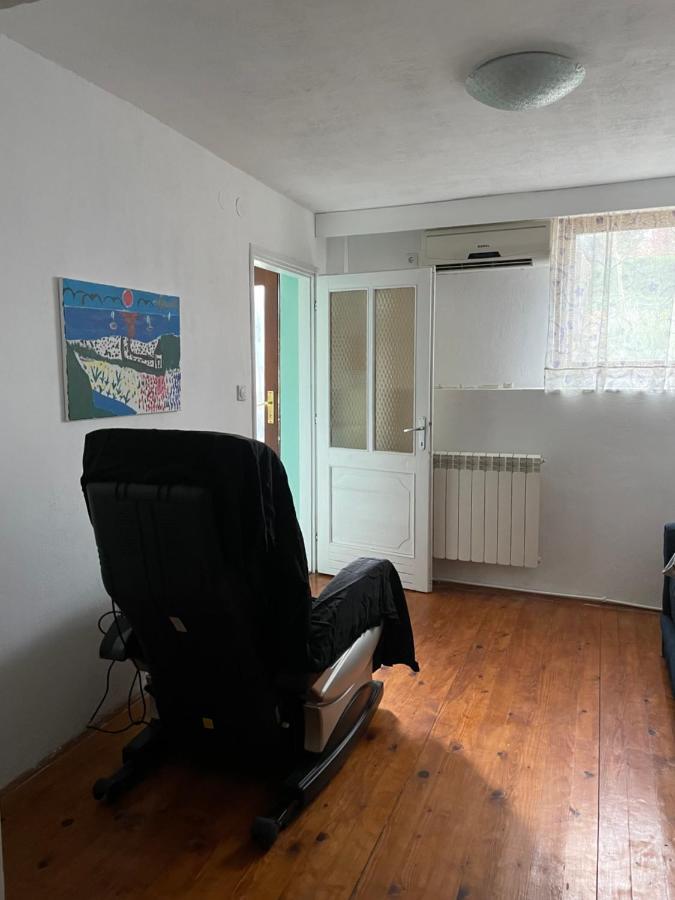Apartamento 5Min Airport Surčin Exterior foto