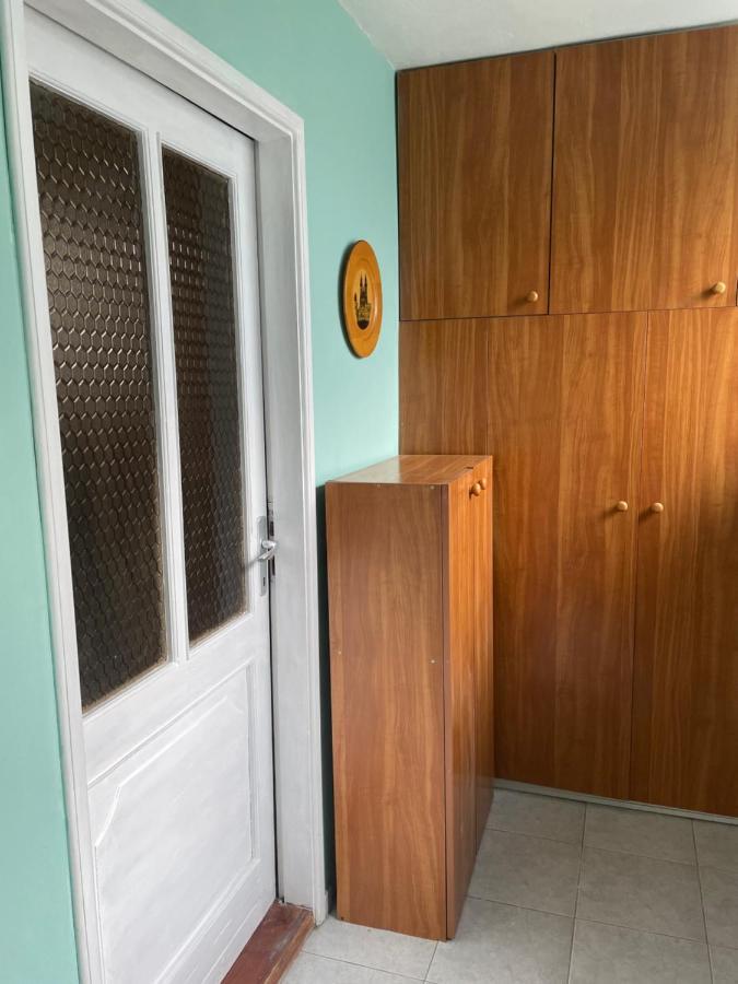 Apartamento 5Min Airport Surčin Exterior foto