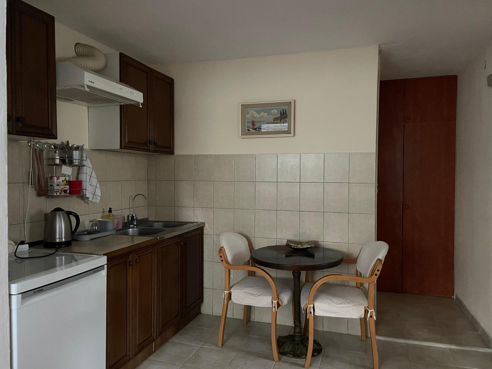 Apartamento 5Min Airport Surčin Exterior foto